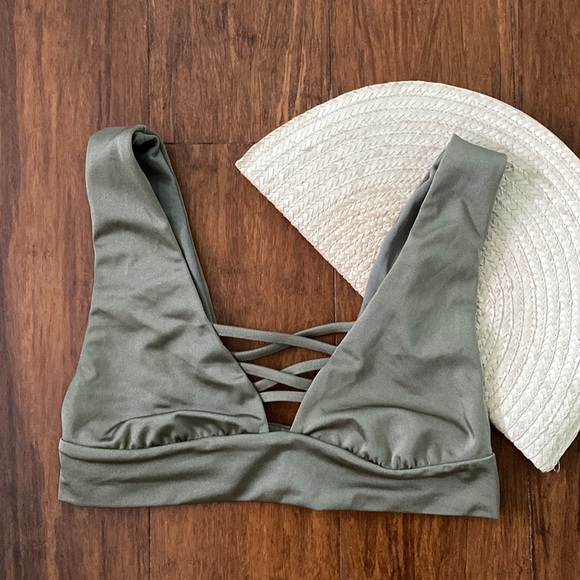 Billabong Other - 🫒 Dark olive green Billabong bikini top
